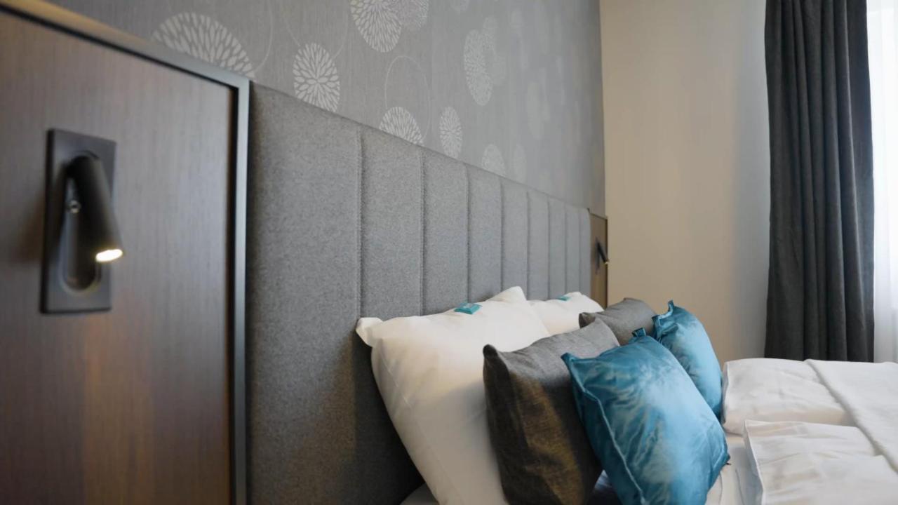 Hotel Busch Gutersloh Bagian luar foto