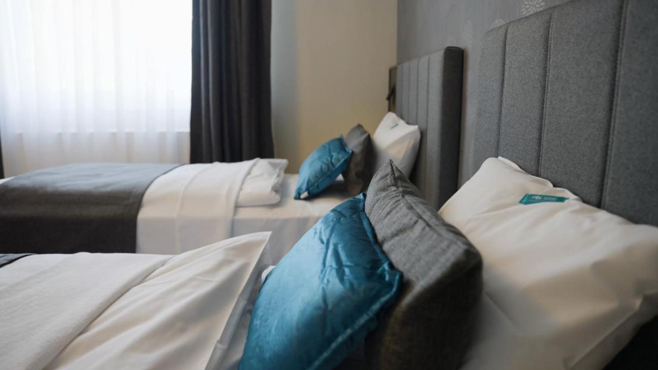 Hotel Busch Gutersloh Bagian luar foto